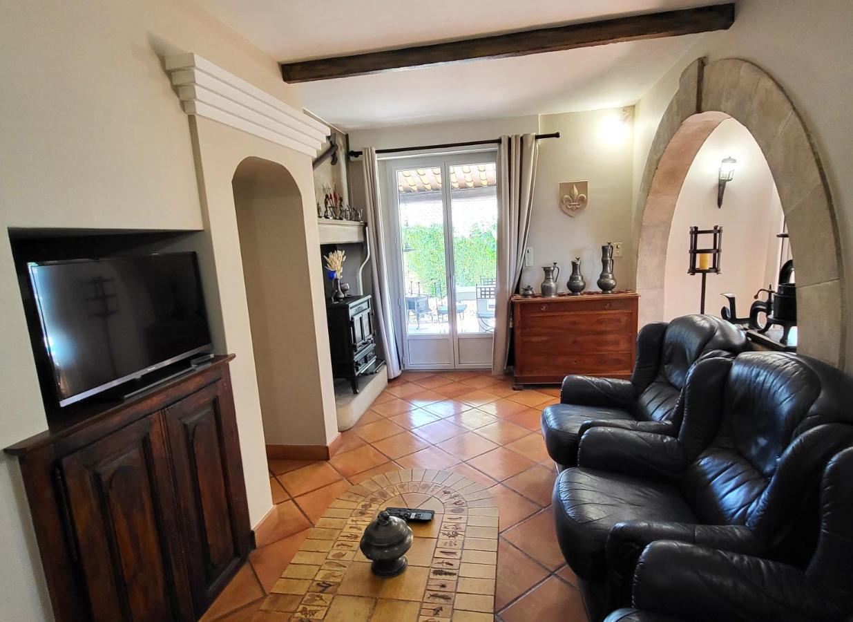 "La Massette Du Cheval Blanc" Villa De Caractere En Pierre LʼIsle-sur-la-Sorgue 외부 사진